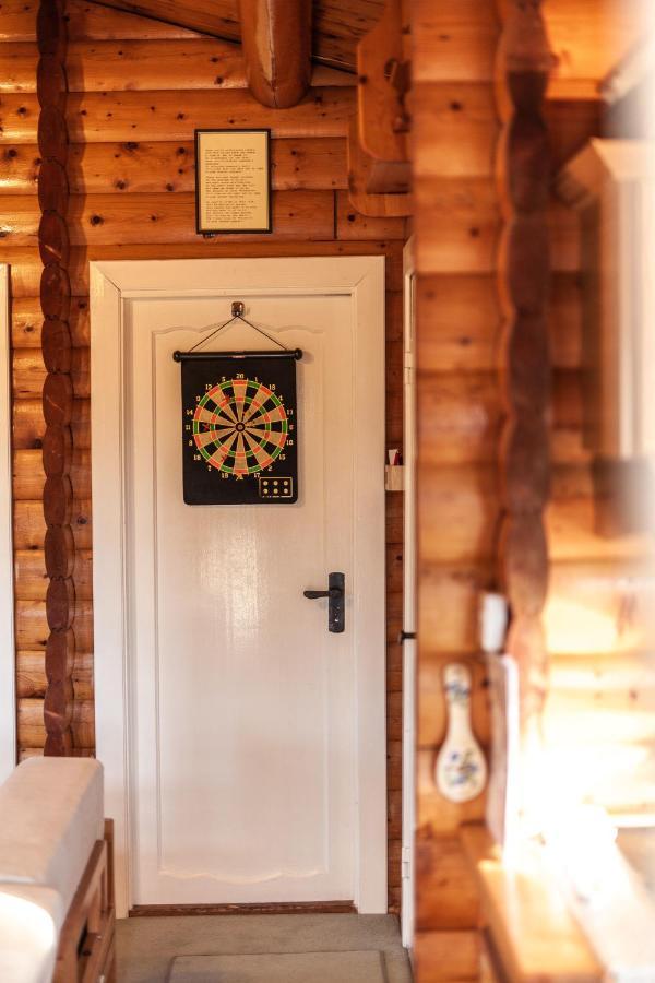 Log Cabin Nr Coed Y Brenin By Seren Short Stays Trawsfynydd Экстерьер фото